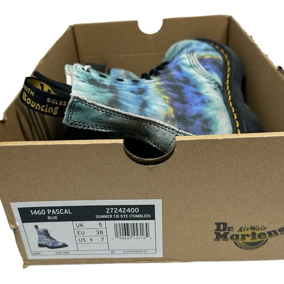 Dr. Martens NIB Pascal Blue Summer Tie Dye Lace Up Boots Women's US 7 EU 38 - Picture 4 of 14